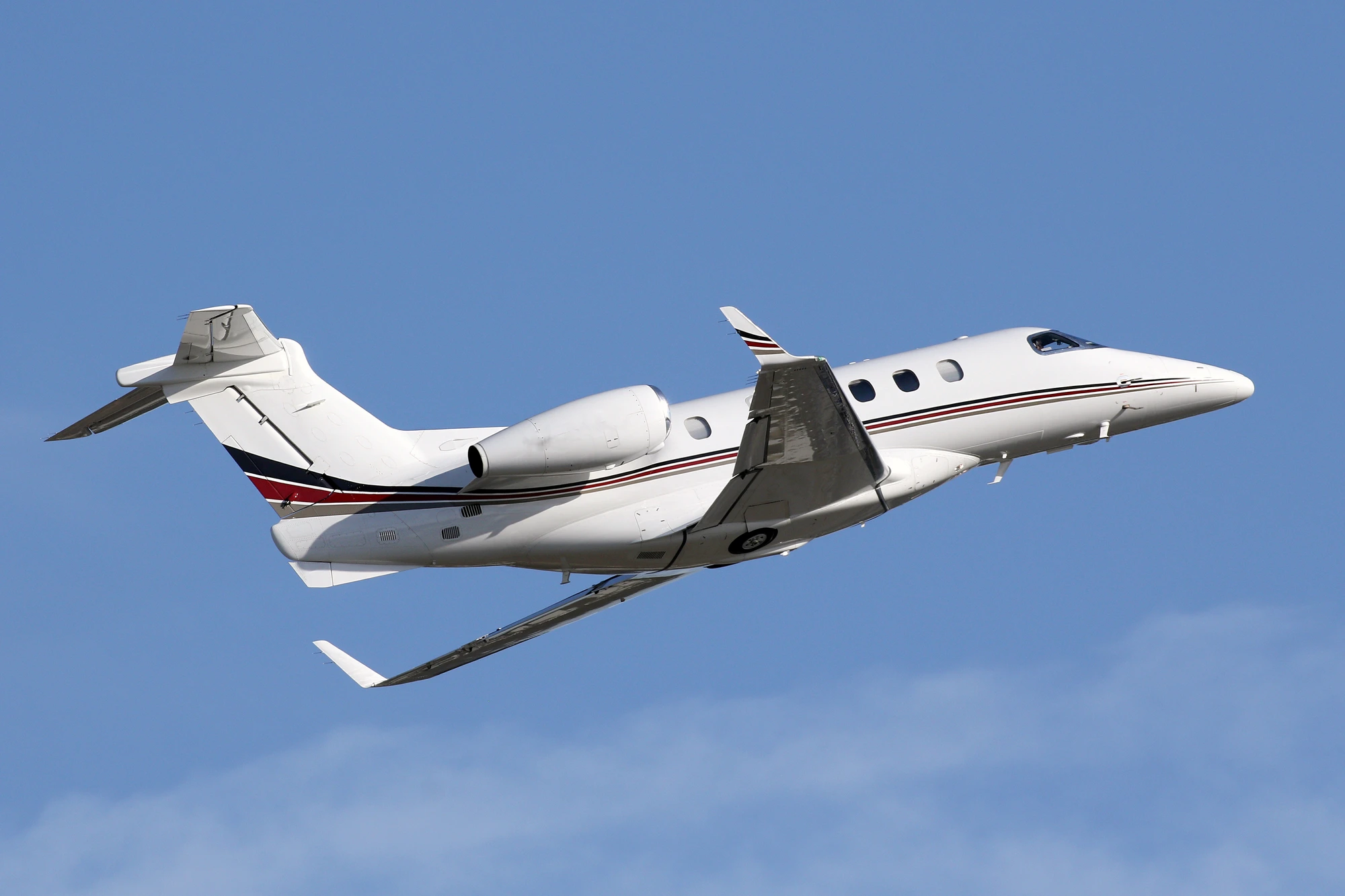 Phenom 300