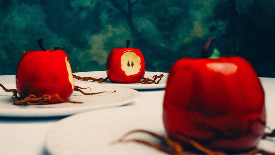 La Pomme Ensorcelée, postre inspirado en Blancanieves en La Forêt Secrète